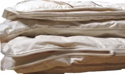 Bettdecke Kinder Schurwolle naturbelassen ganzjahr übergang erweiterbar mit Reißverschluss warm, weich, leicht, kuschelig